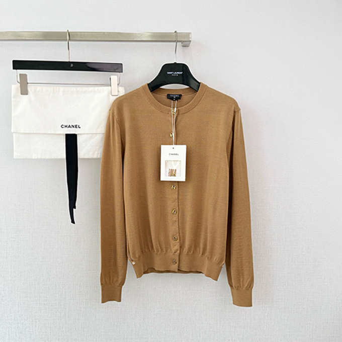 chanel round neck thin knit button cardigan